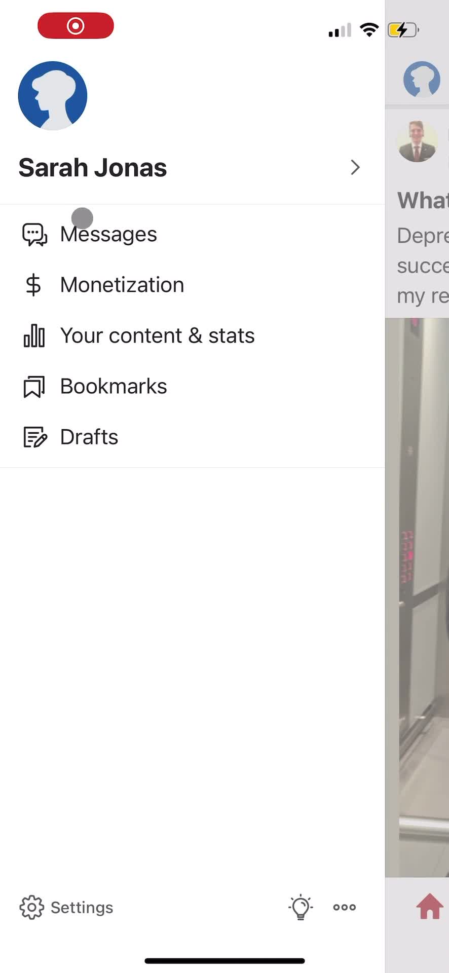 Sending messages on Quora video thumbnail